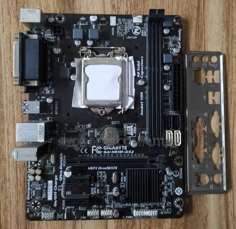 4th Gen Motherboard GIGABYTE GA-H81M-DS2 1 Year Warranty