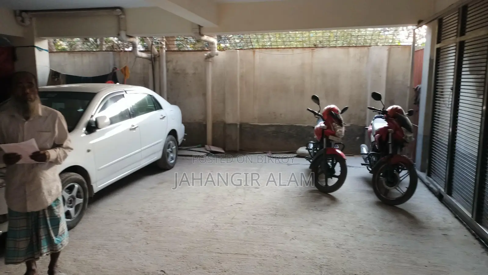 120 sq. ft. Car Garage for Rent