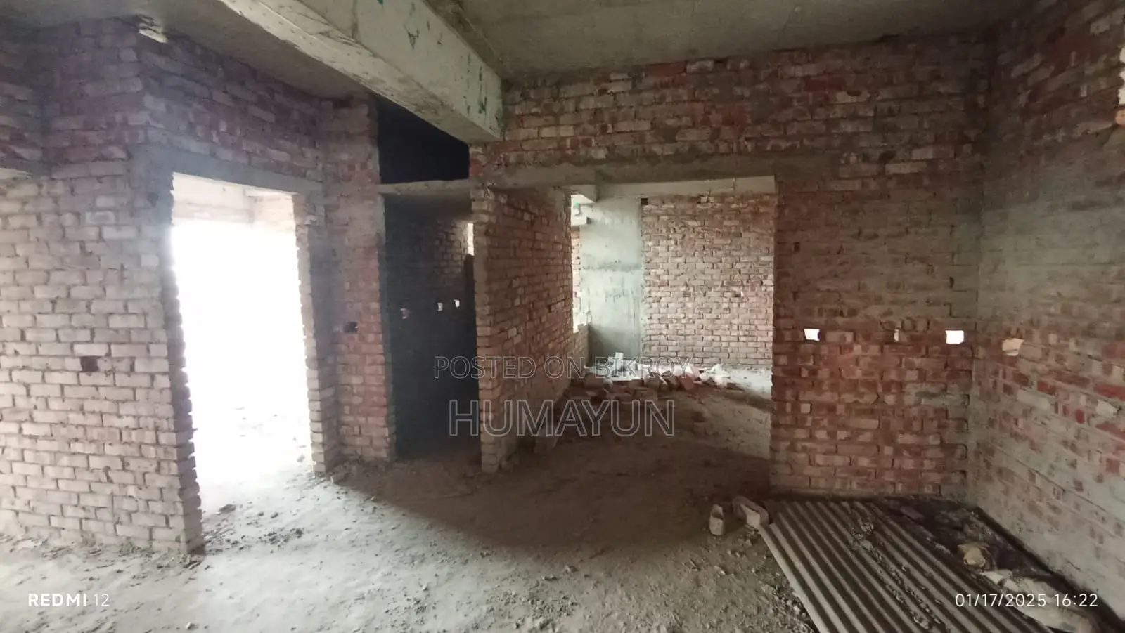 ঢাকা এয়ারপোর্ট সংলগ্ন জামতলা কাওলায় নির্মানাধীন ফ্লাট বিক্রয়