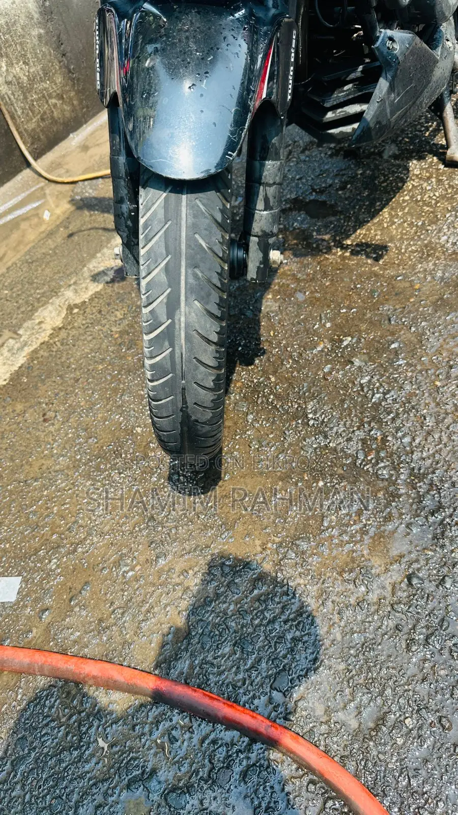 Bajaj Pulsar 150 . 2019