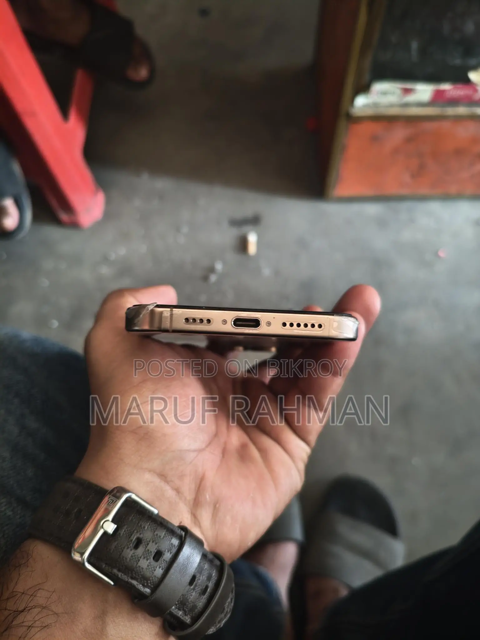 Apple iPhone 16 Pro Max (Used)