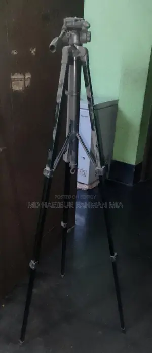 ট্রাইপড