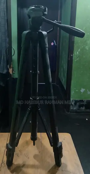 ট্রাইপড