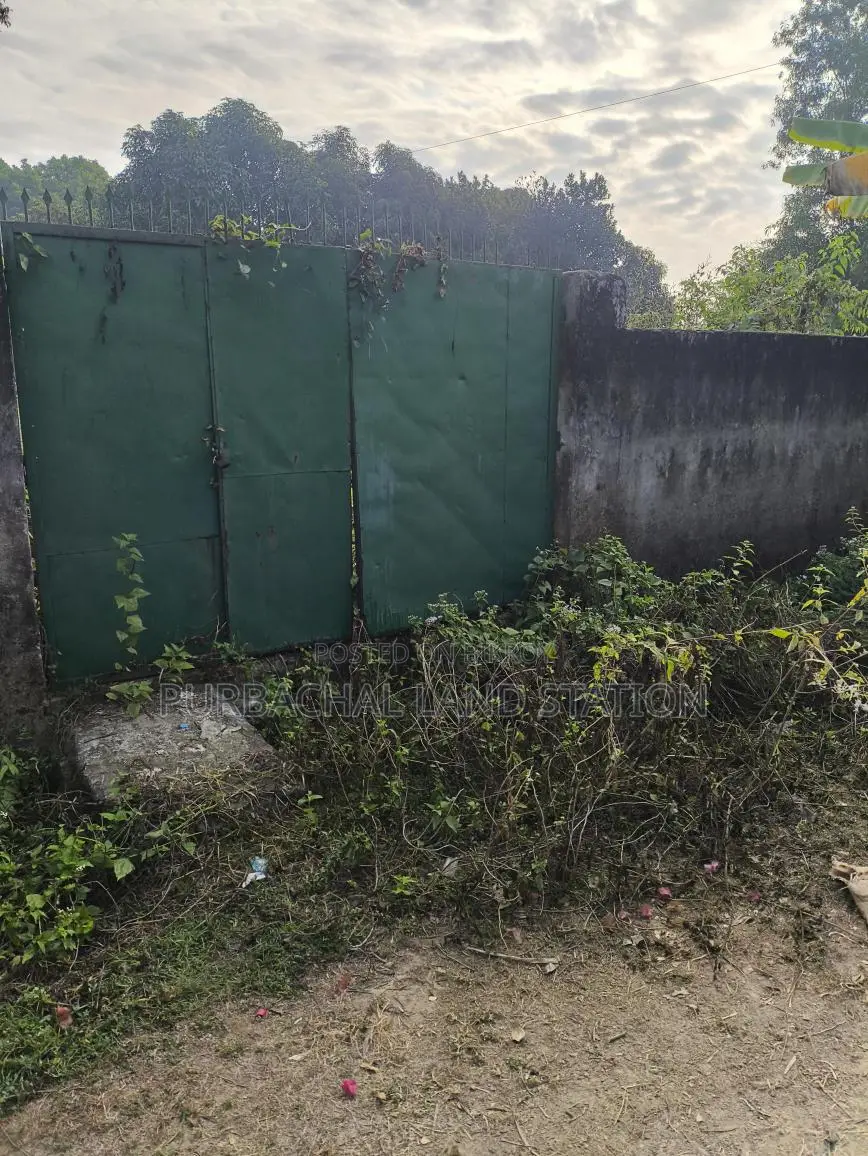 রাজউক পূর্বাচল সেক্টর ২৭-এ কূটনৈতিক জোনের কাছে ৩ কাঠার দক্ষিণমুখী প্লট বিক্রয়