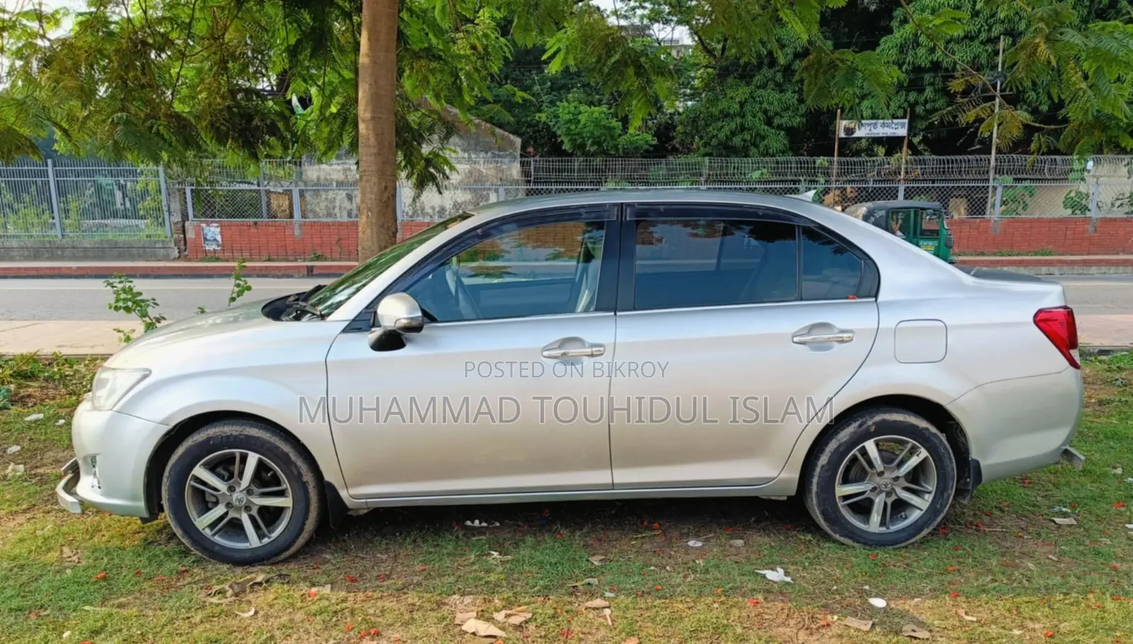 Toyota Axio 2013 Silver