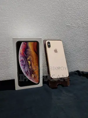 Apple iPhone XS (Used)