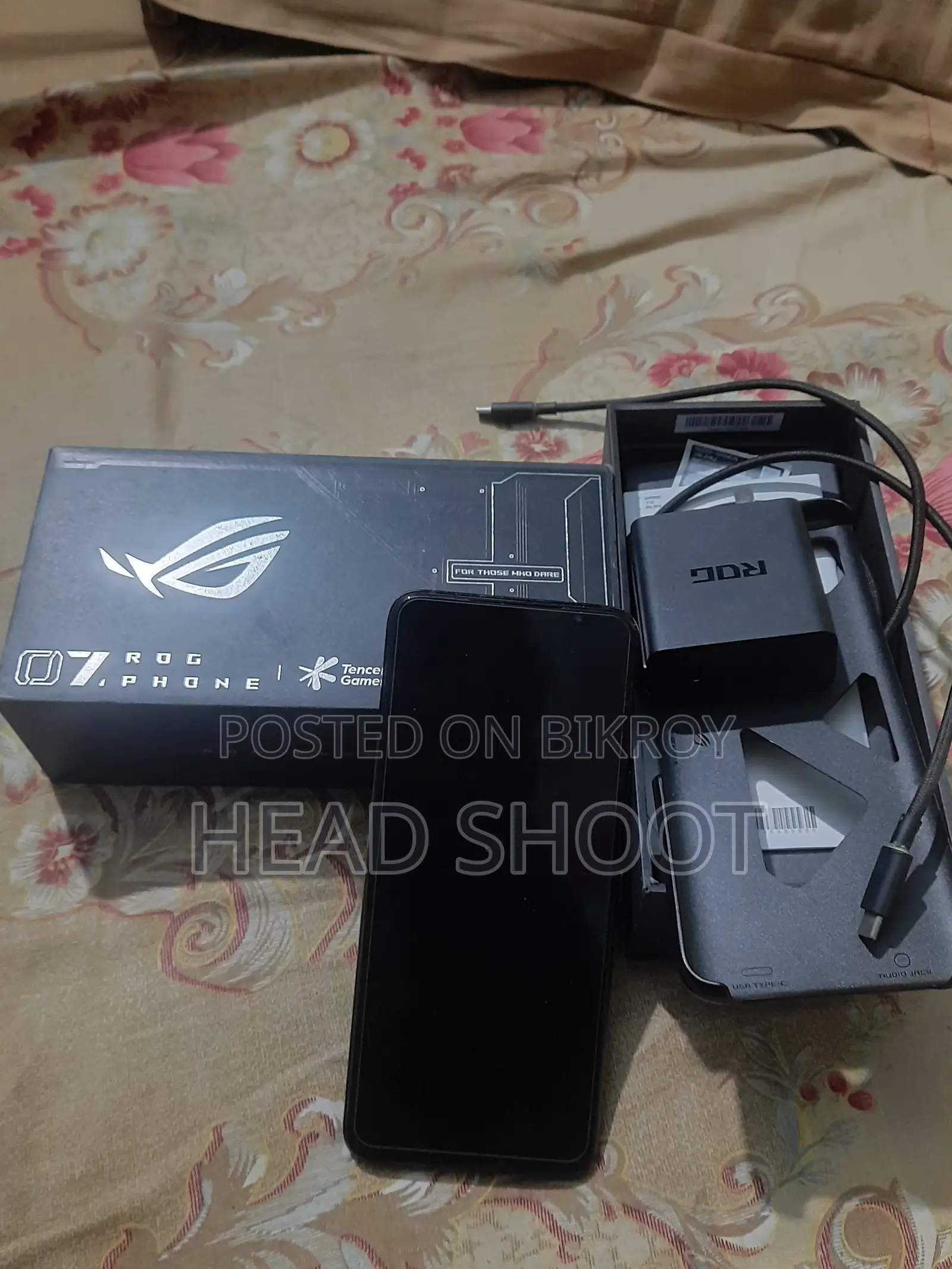 Asus Rog Phone 7 (12/256) (Used)