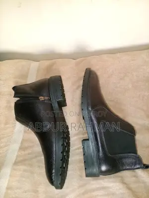 জুতা বিক্রয় হবে
