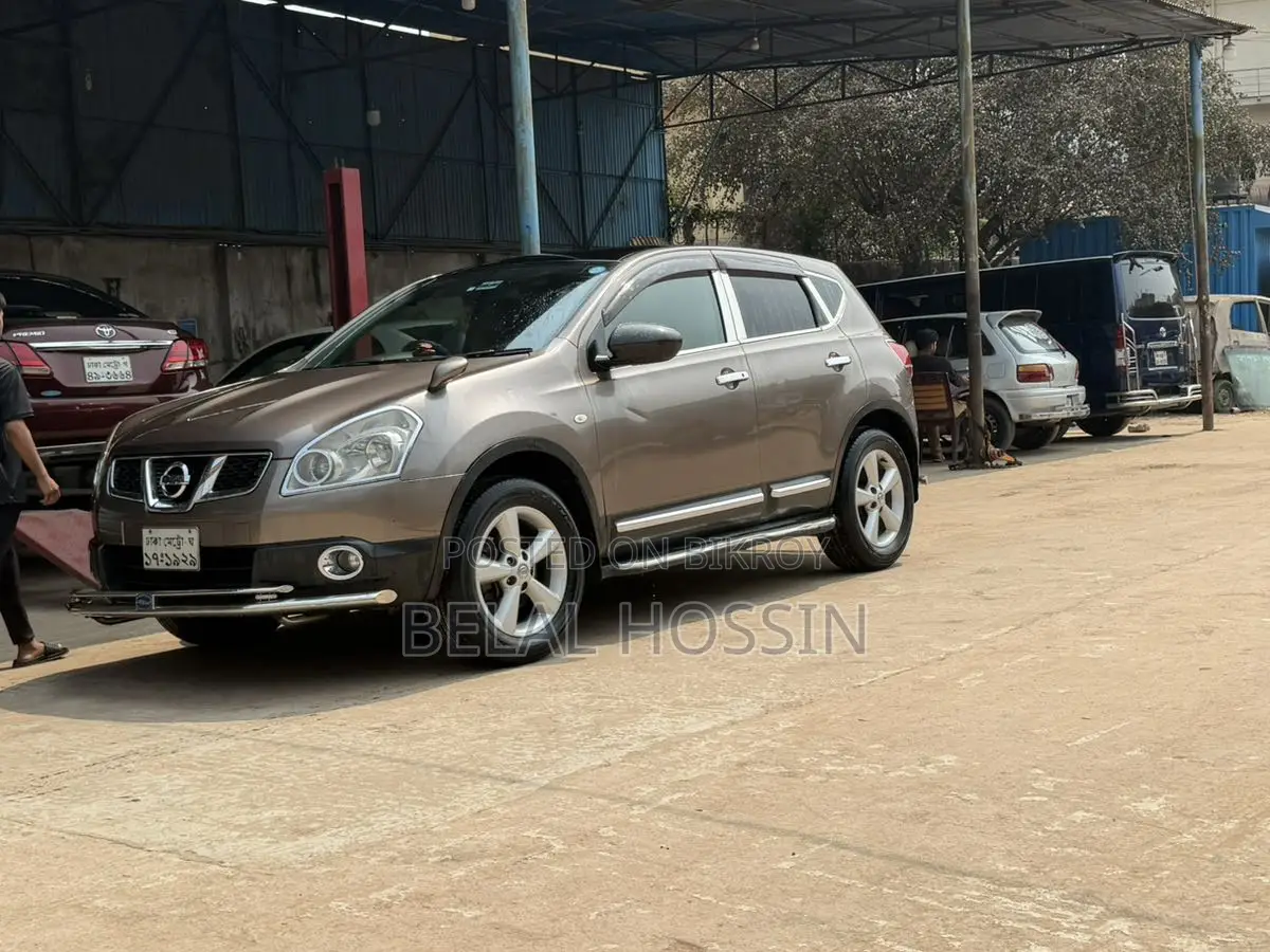 Nissan Dualis SUV 2011