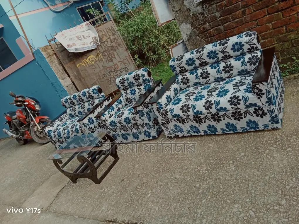 HalfBox Sofa Full Set with Designer Table