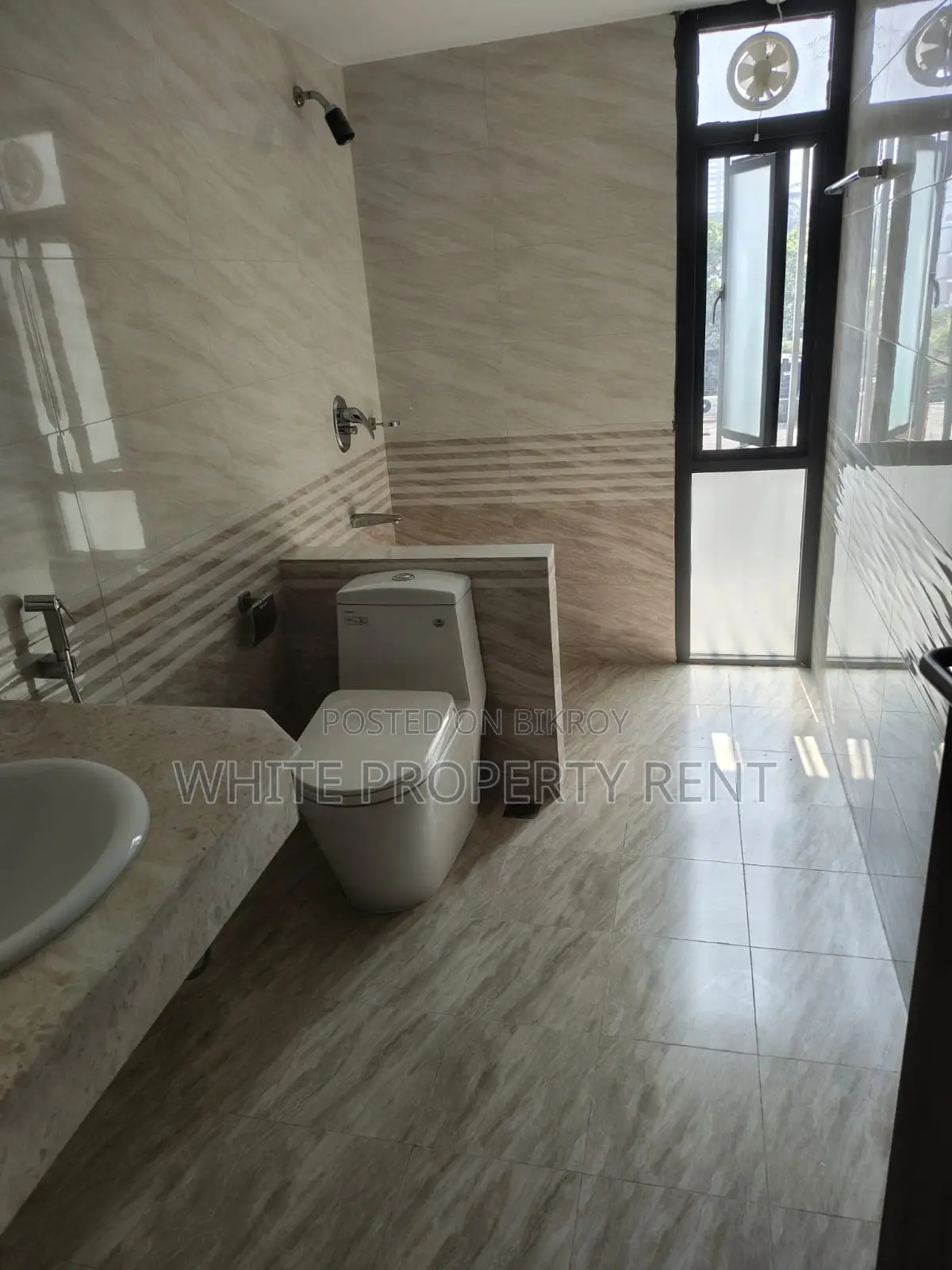 Luxurious Apartment Rent at Gulshan