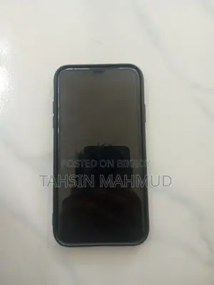 Apple iPhone 11 (Used)
