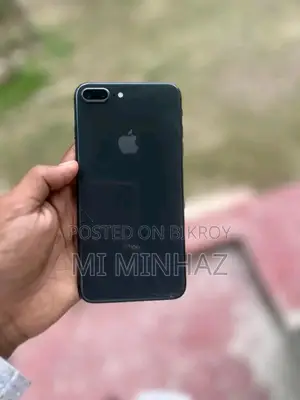Apple iPhone 8 Plus . (Used)