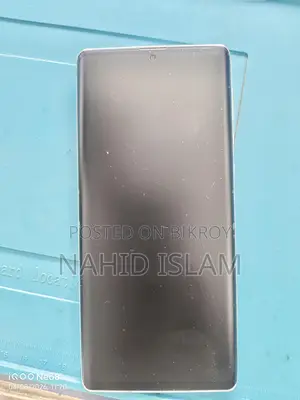 SHARP Aquos R6 12-128 (Used)