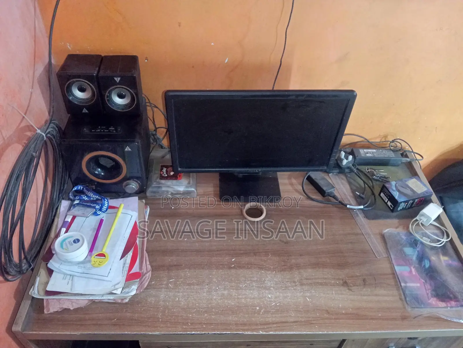 Dell D15m, 22" Monitor with Full PC Setup