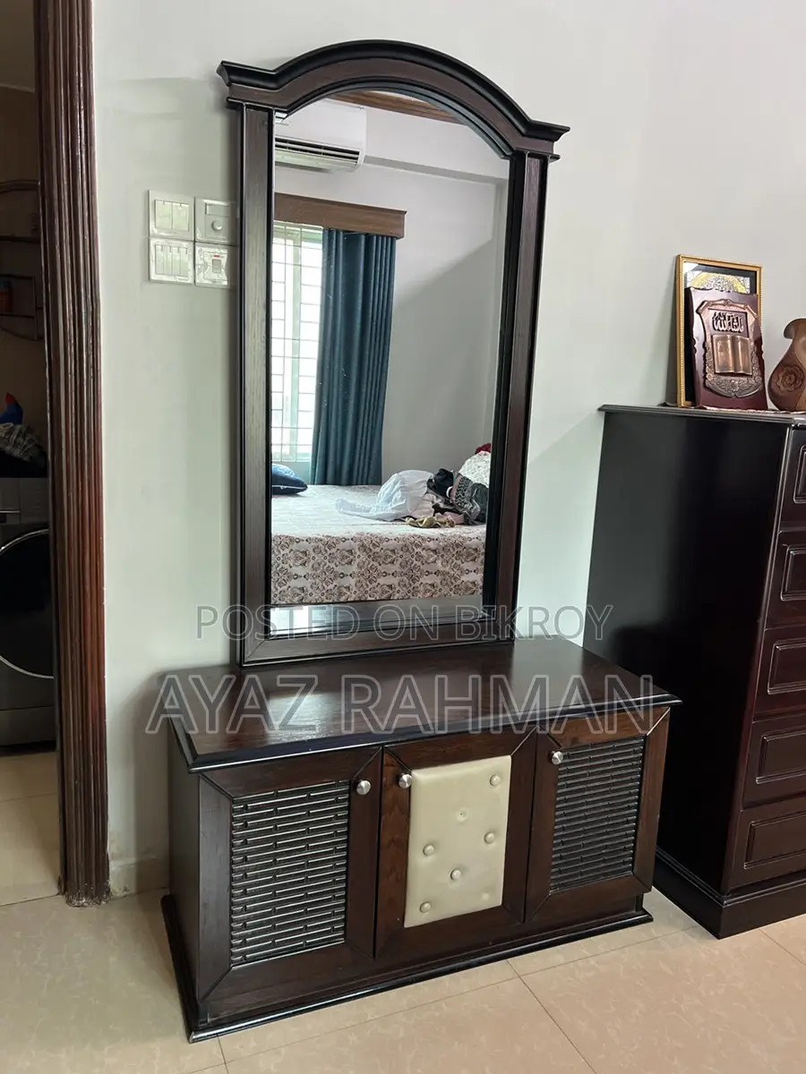 Great Condition Dressing Table