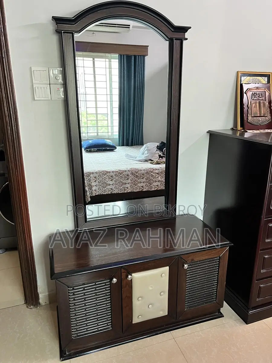 Great Condition Dressing Table