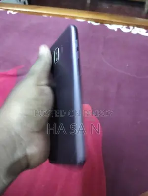 Samsung Galaxy J4 (Used)