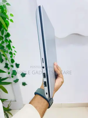 Vostro 5490 Laptop
