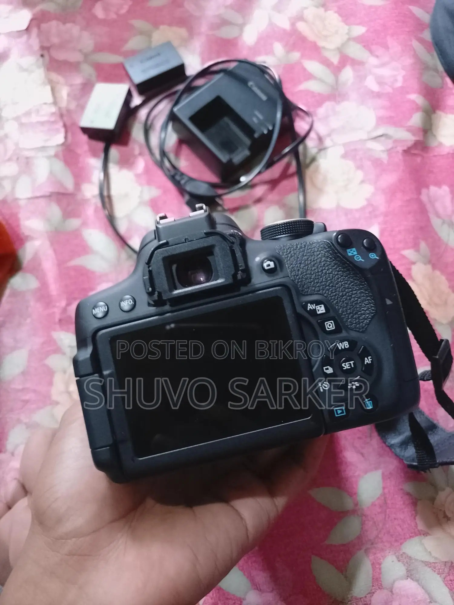 Canon Eos 750d + Zoom Lens 75-250