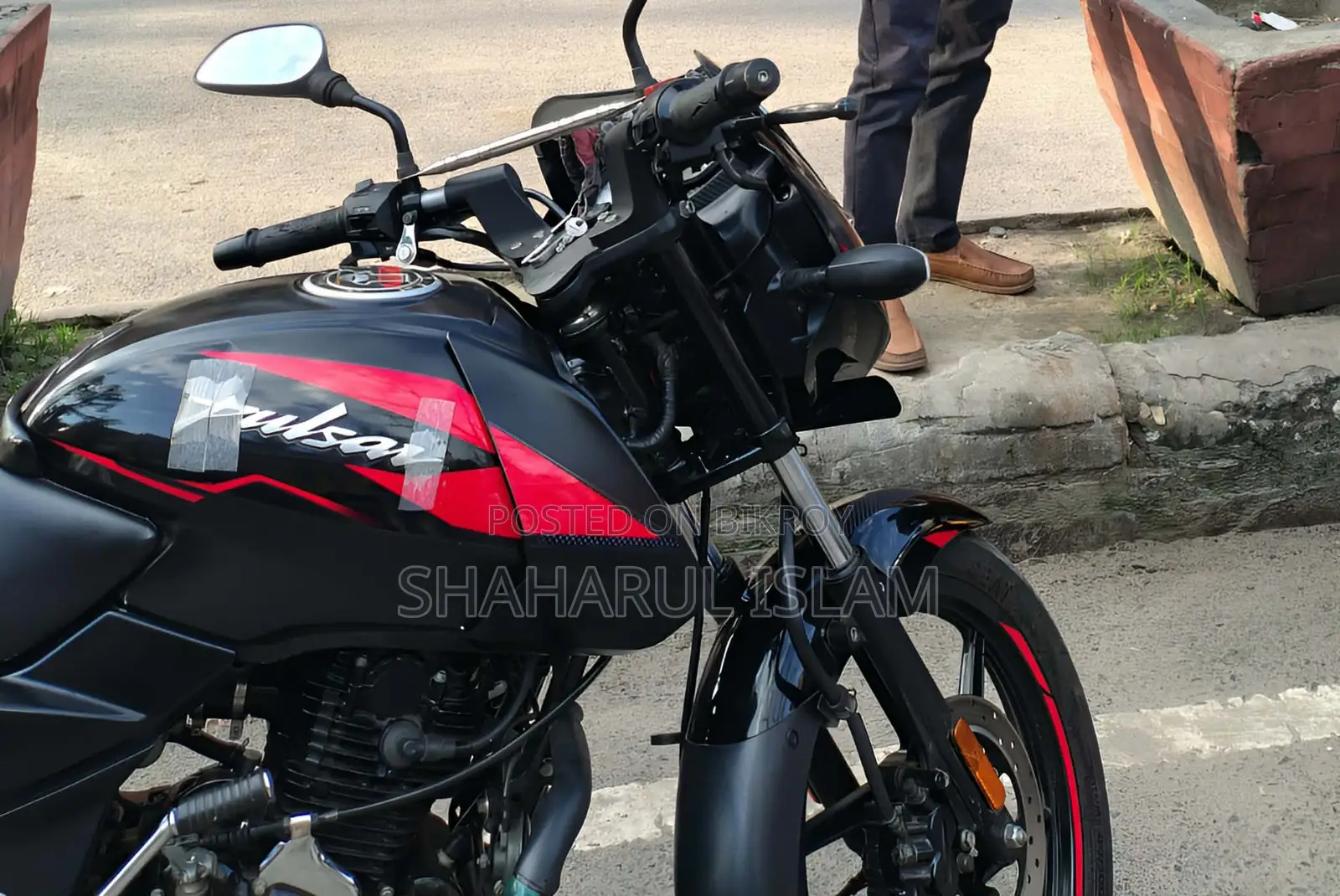 Bajaj Pulsar . 2021