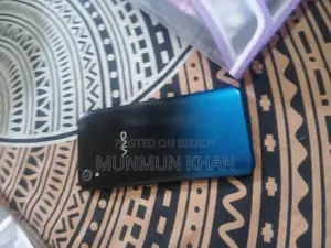 Vivo . (Used)