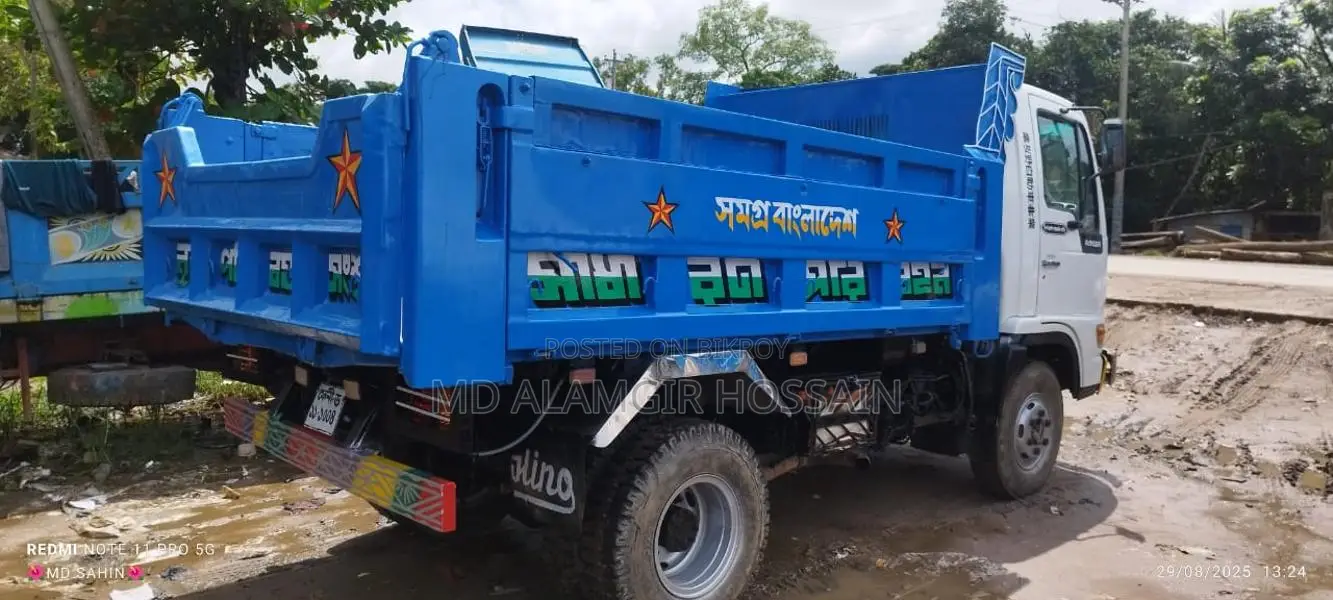 Hino Dump Truck Ranger 2000
