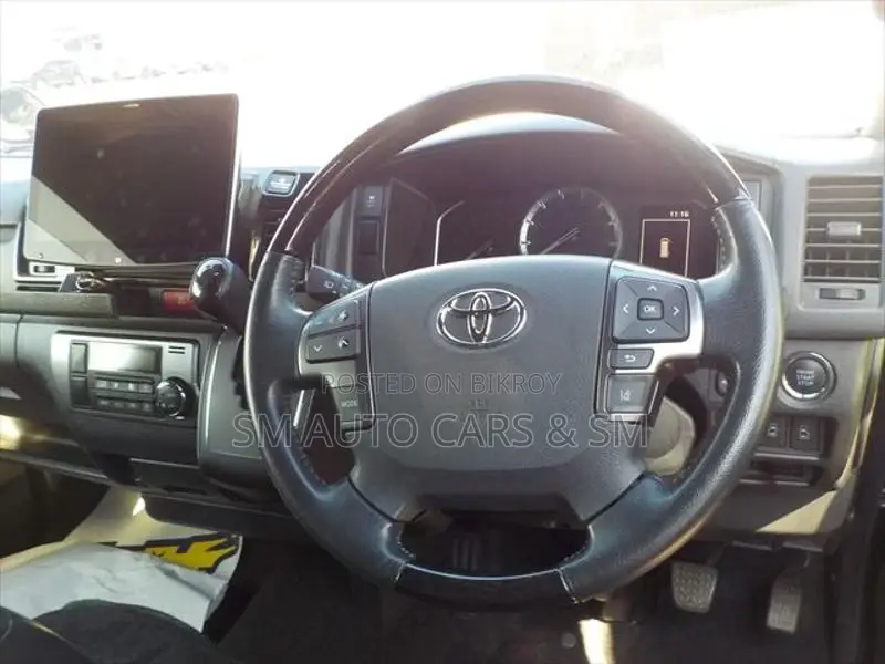 Toyota Hiace Super GL Dark Prime2 2024