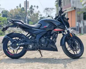 Bajaj Pulsar N 160 . 2025