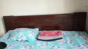 খাট বিক্রি করা হবে
