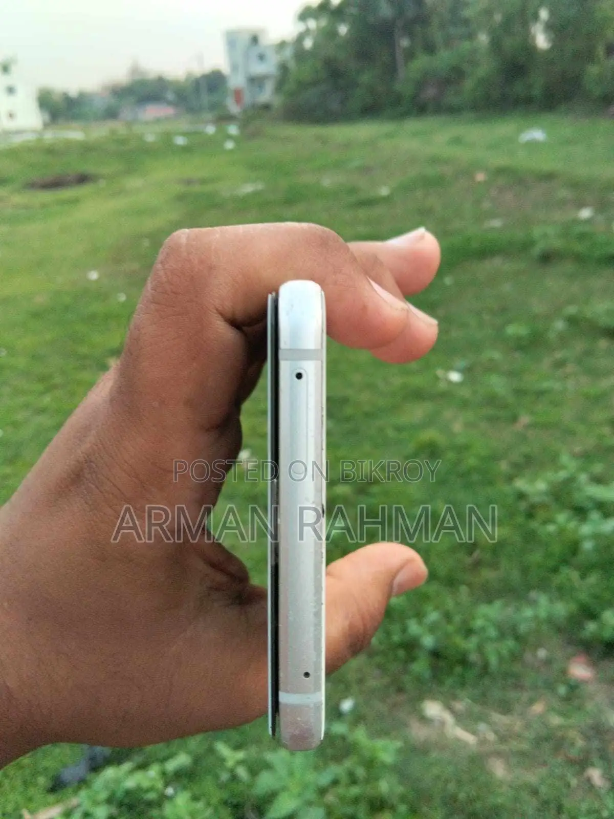 Samsung Galaxy A7 . (Used)
