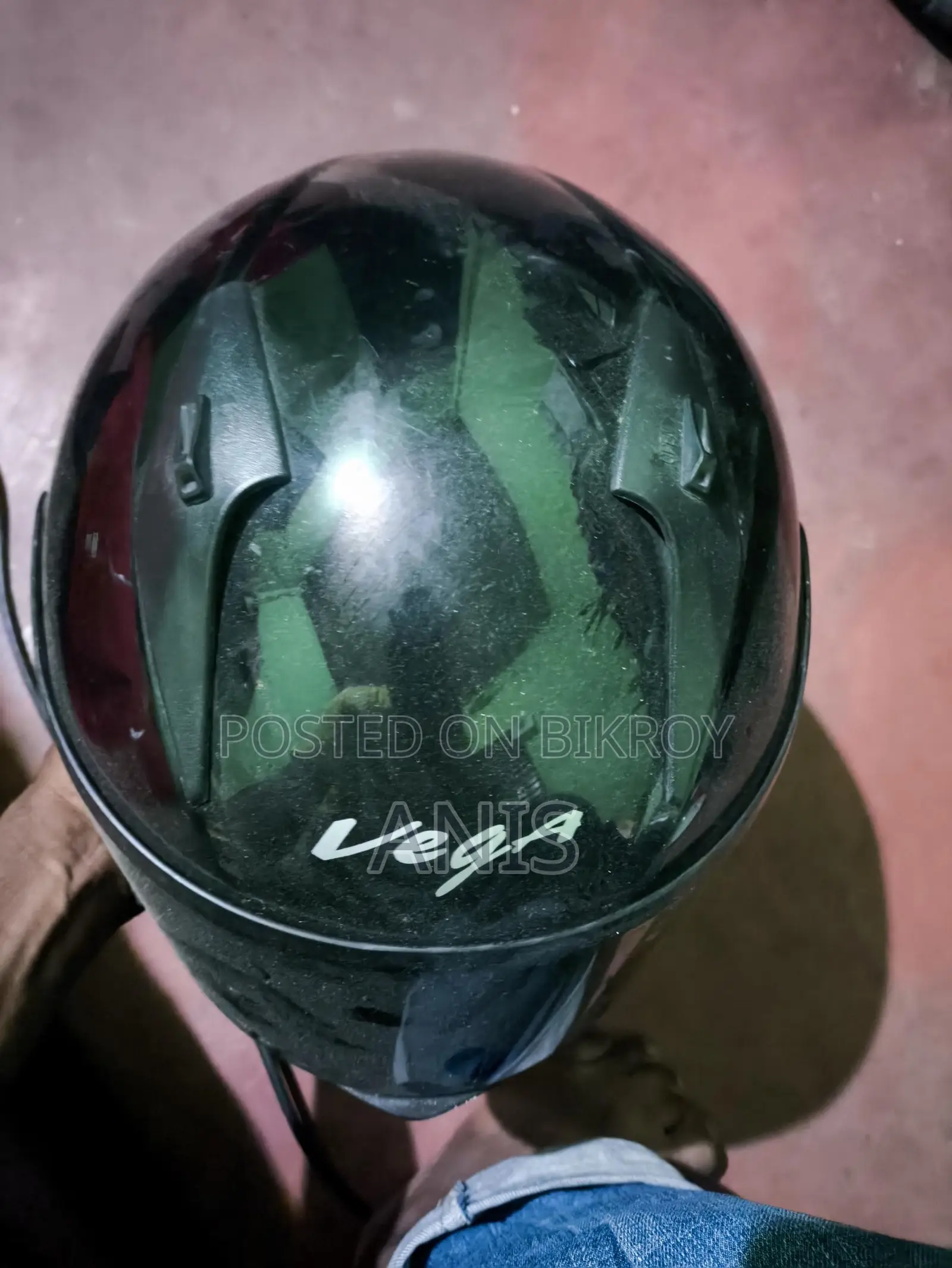Helmet in like-new condition