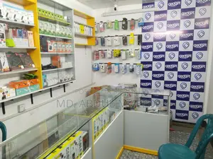 Mobile and Accessory Counter Rack