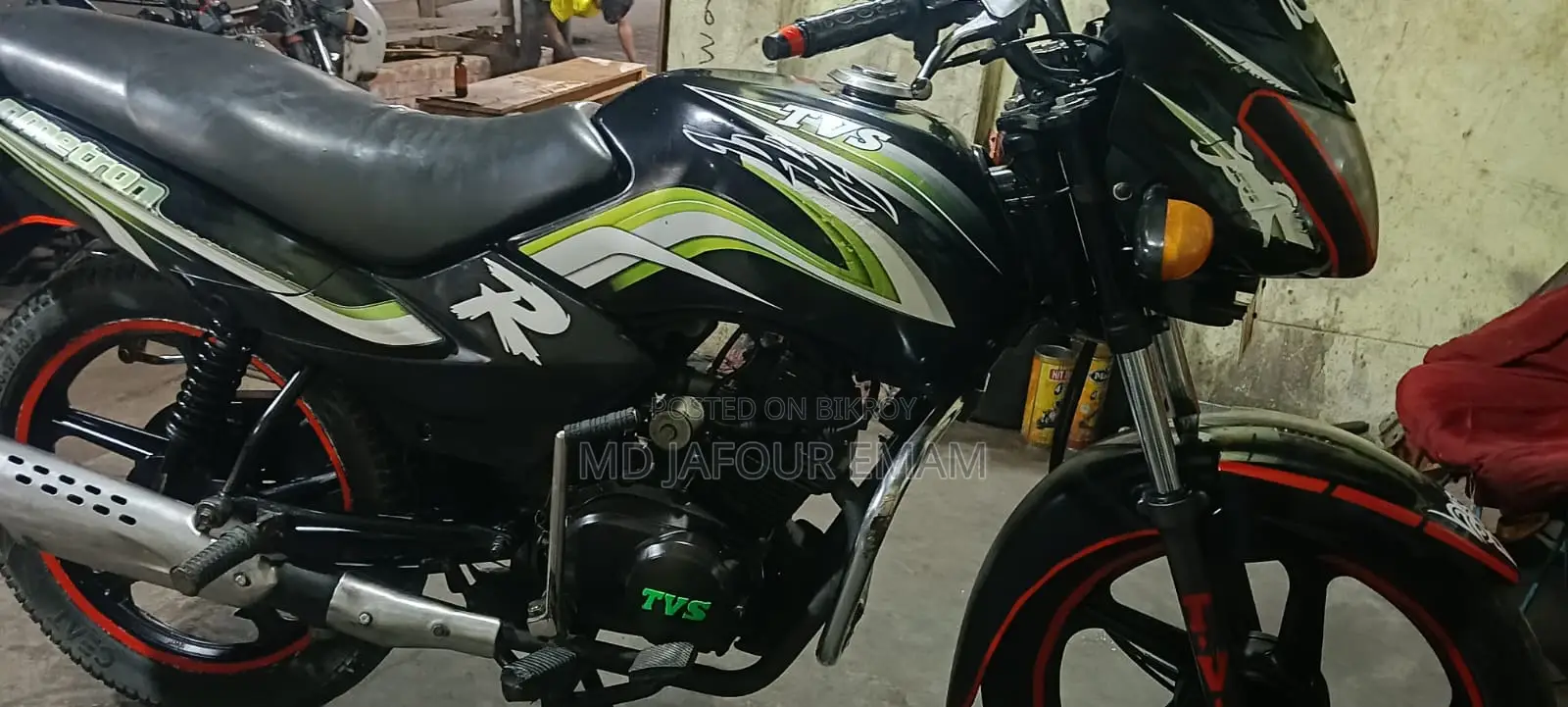 TVS Metro 2015