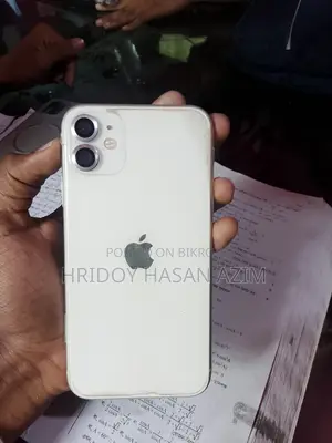 Apple iPhone 11 (Used)