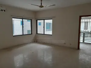 2100 sft 3 Bed Apartment for Sale