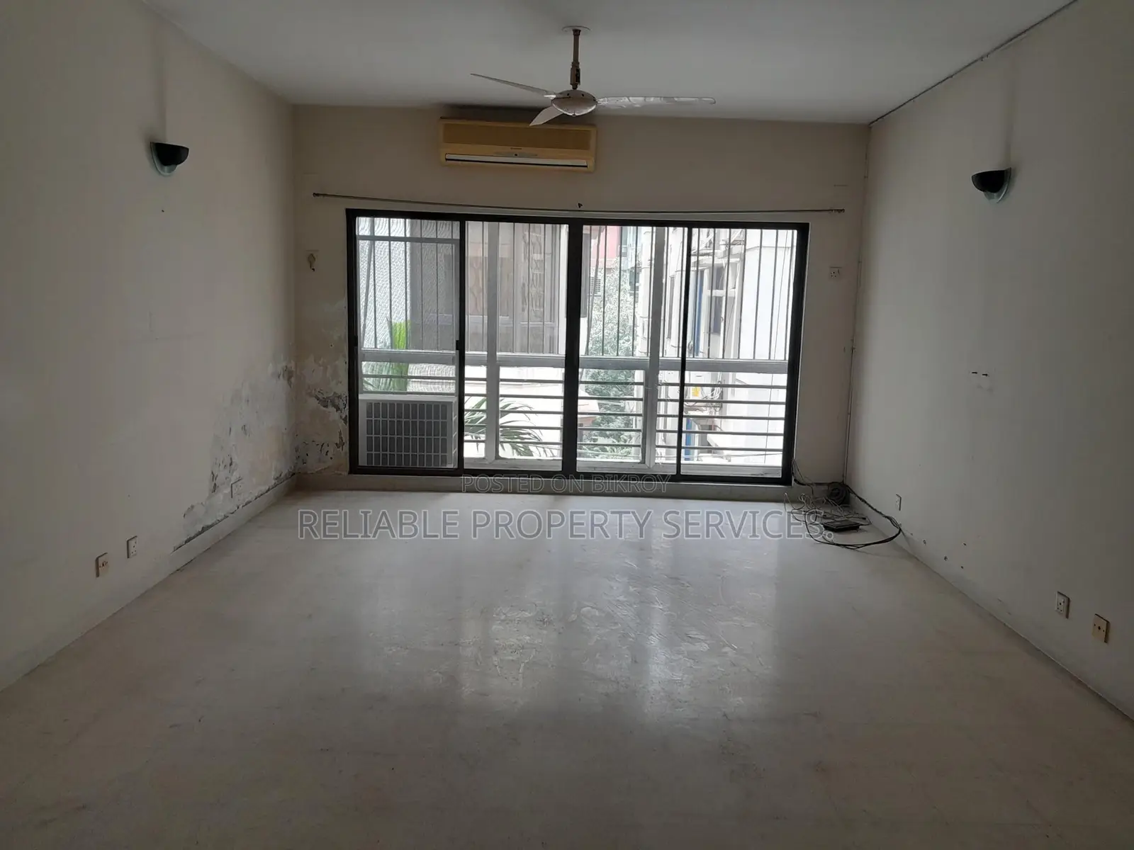 2100 sft 3 Bed Apartment for Sale
