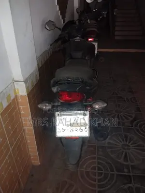 Honda Livo . 2021