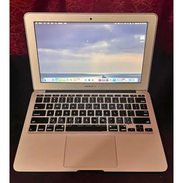 MacBook laptops
