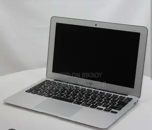 MacBook laptops