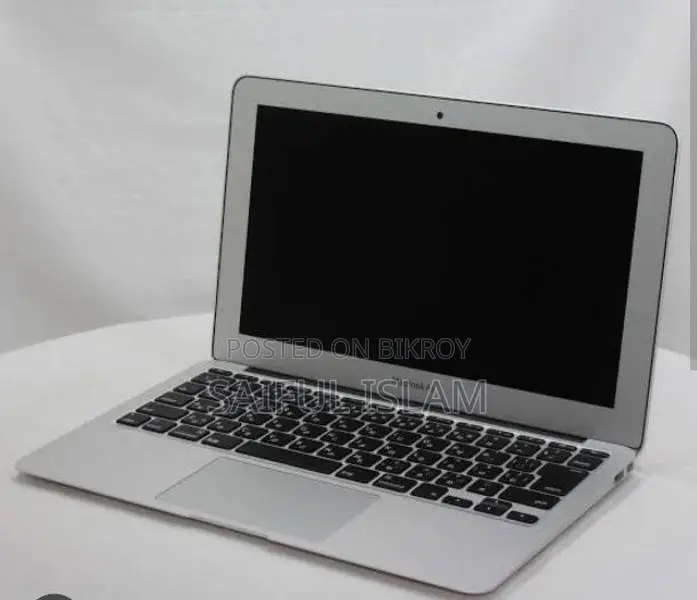 MacBook laptops