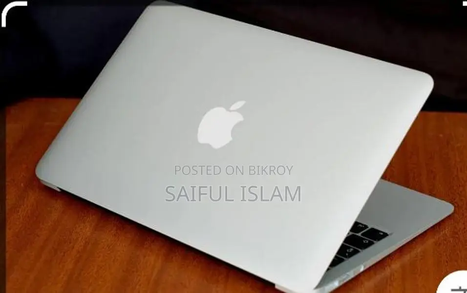 MacBook laptops