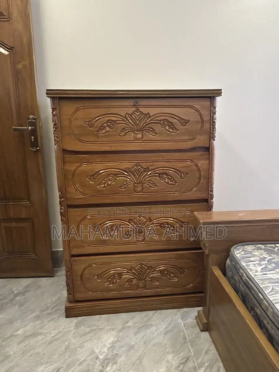 Dressing Table and Wardrobe