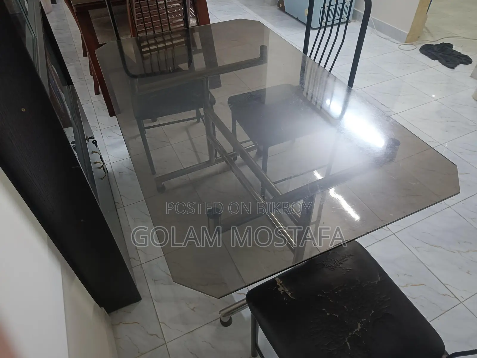 ডাইনিং টেবিল (ss Frame Glass) উইথ ৩ অটবি চেয়ার