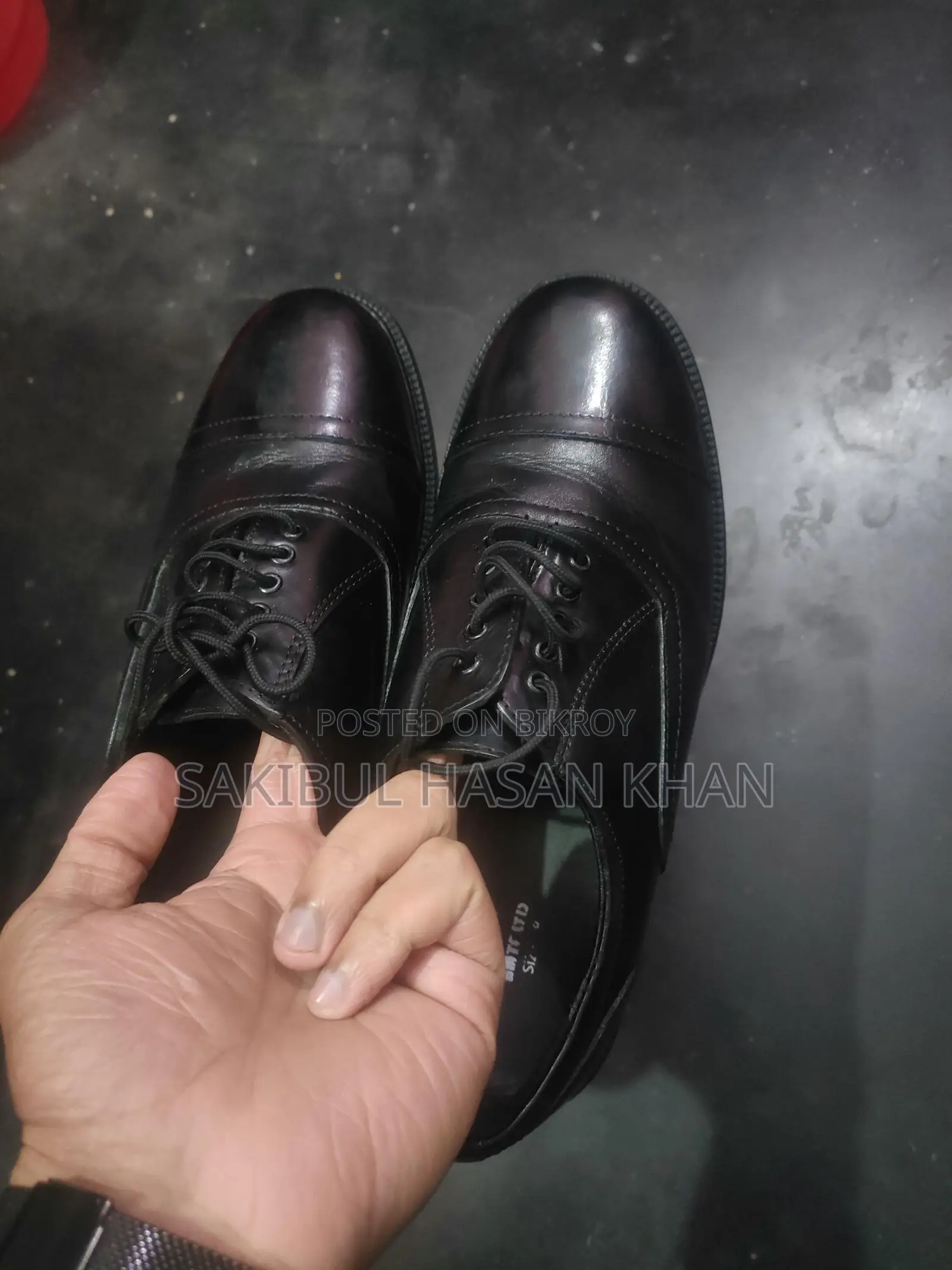 অরিজিনাল জুতো - সাইজ ৪১