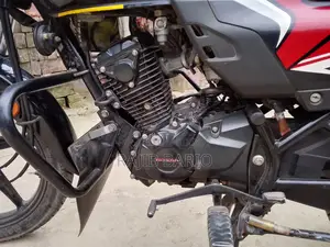 Honda Dream Dx . 2016