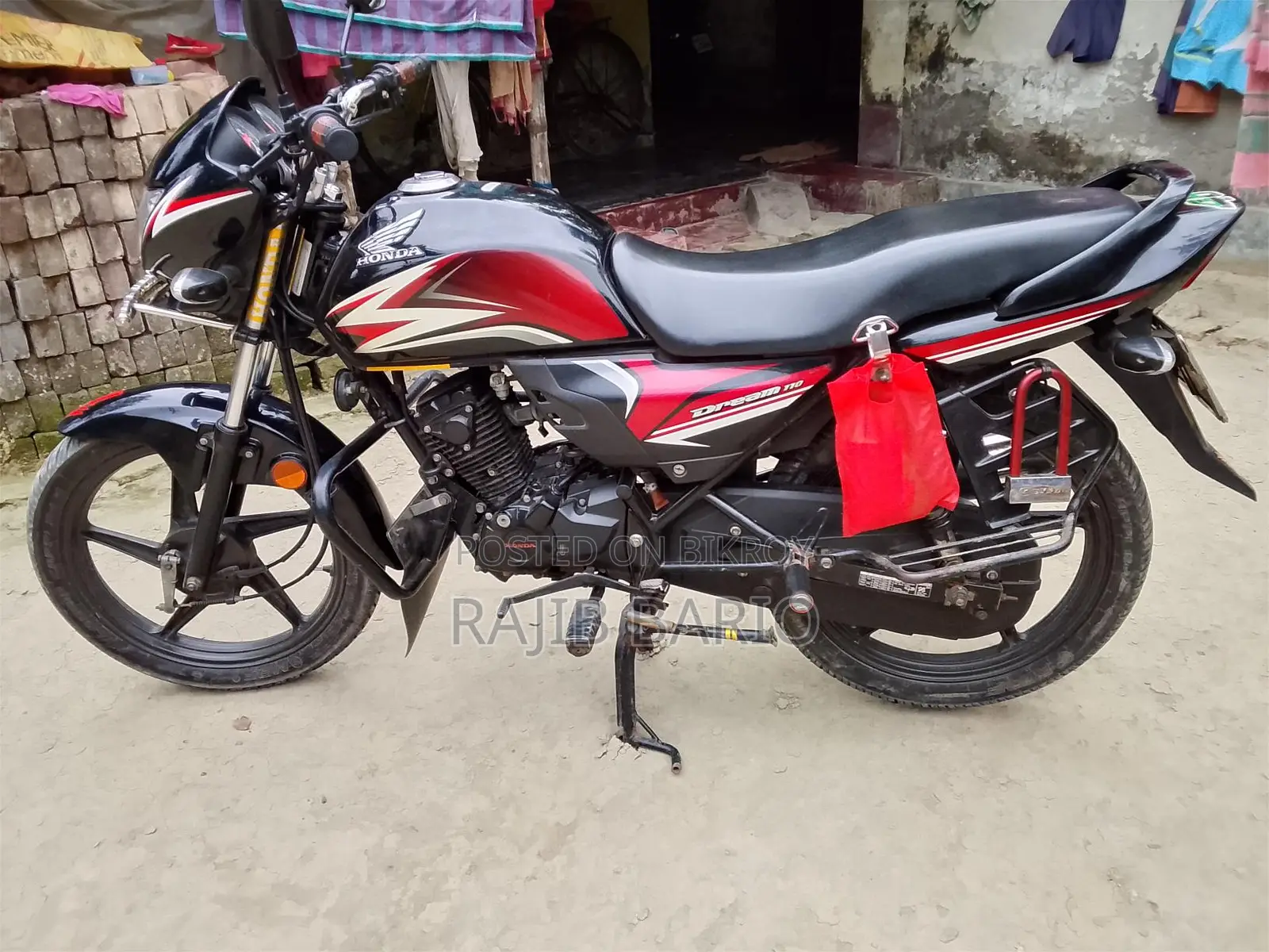 Honda Dream Dx . 2016