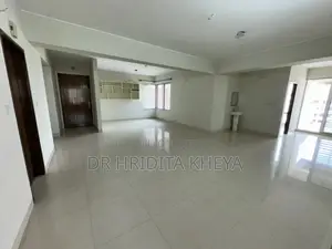 Prime Location, Premium Flat Sell