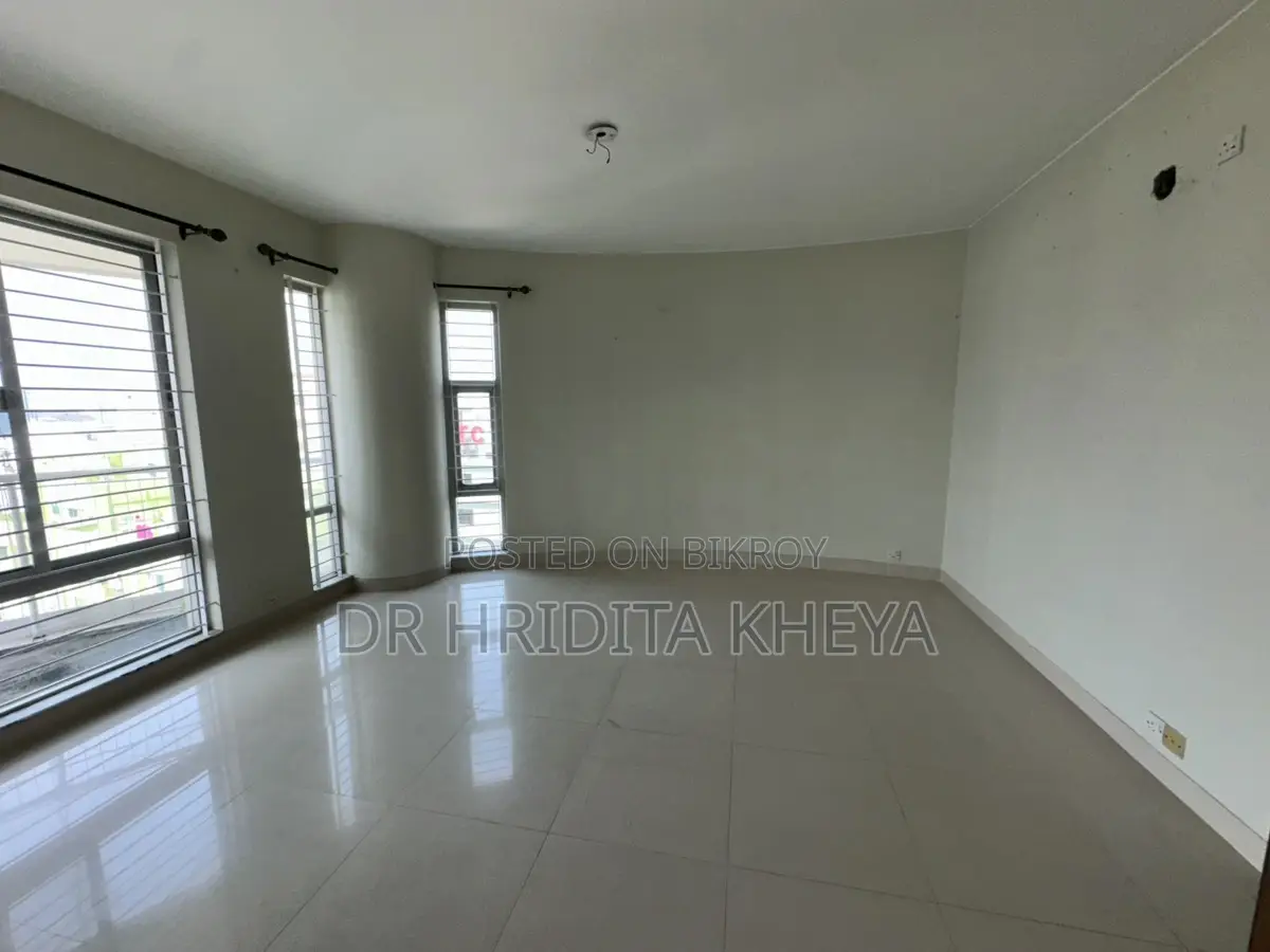Prime Location, Premium Flat Sell