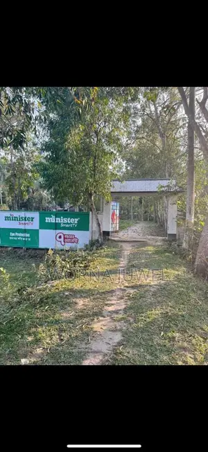 286 Decimal Square Plot for Urgent Sale